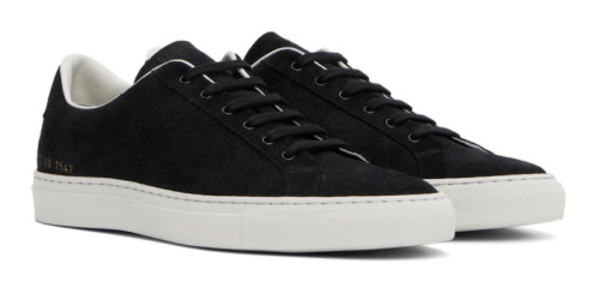 Common Projects Sneakers: A Modern Icon in Minimalist Footwear